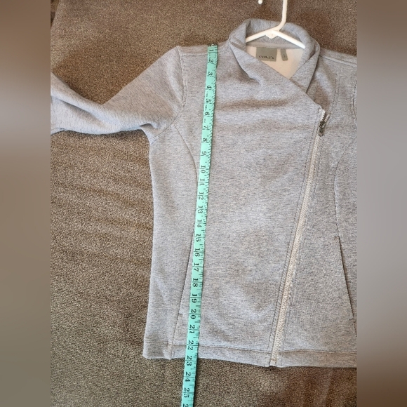 ATHLETA SOFTTECH MOTO JACKET WOOL BLEND women's Small Front Zip Sweater Sz Small - Picture 11 of 11